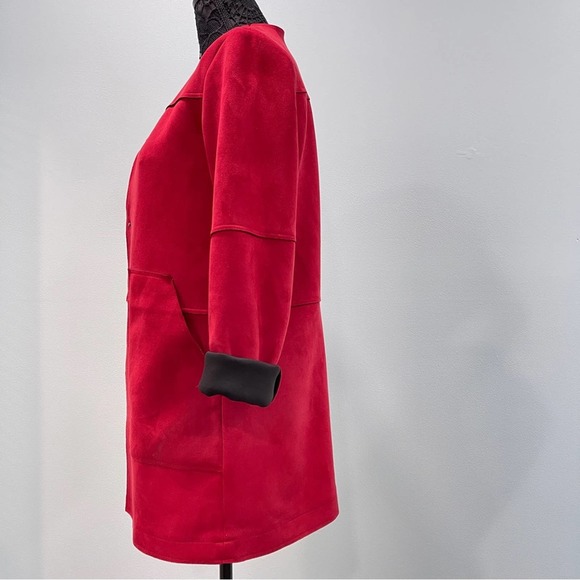 Red Faux Suede Stretch Snap Close Coat Collarless Jacket Pockets Travel - Picture 5 of 16